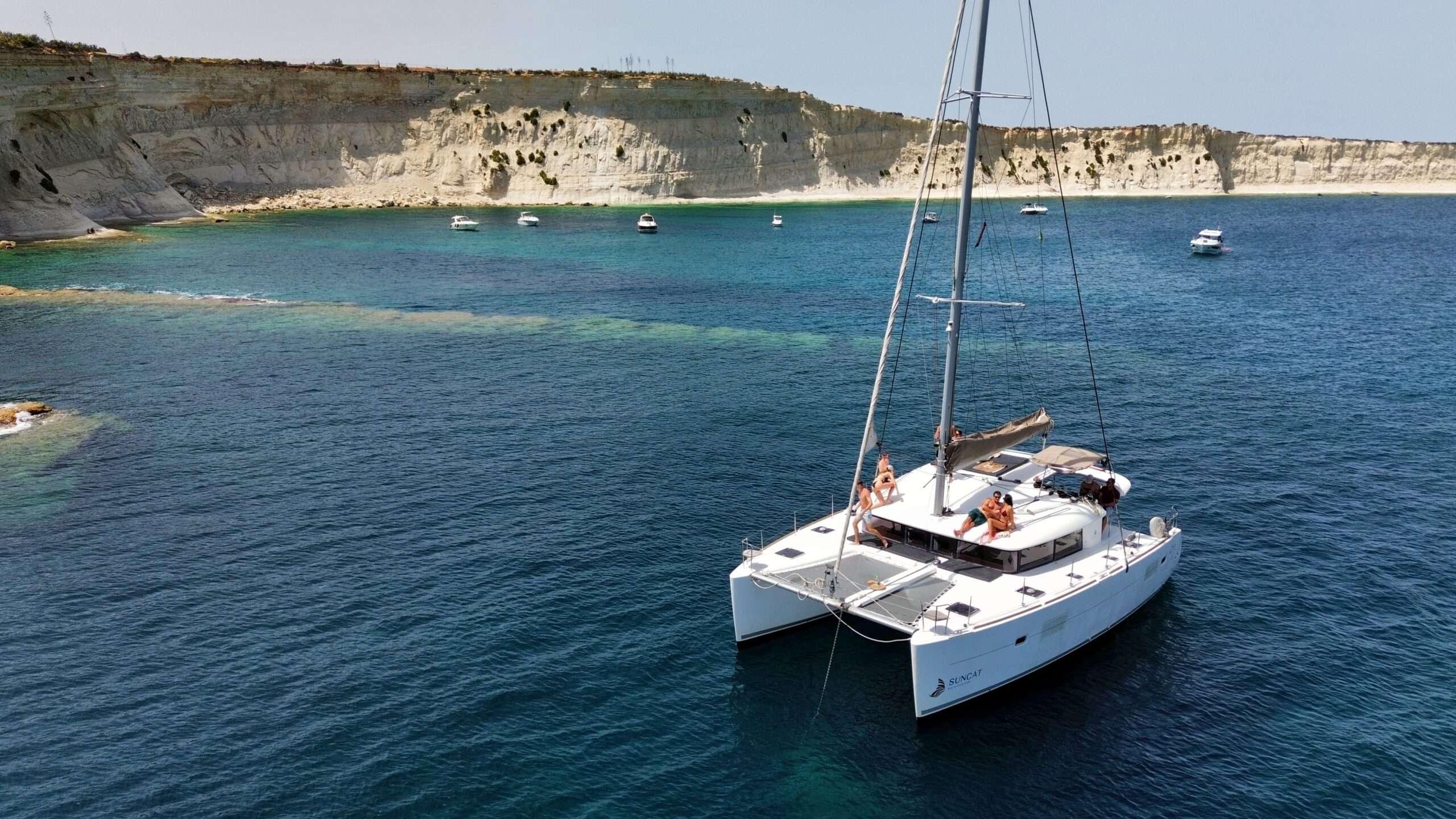 Lagoon 400 S2 “Laura S”, a catamaran for charter in Malta
